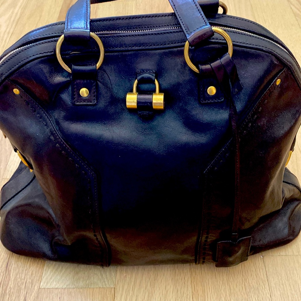 Yves Saint Laurent Muse Bag
